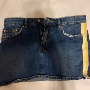 Mini jean skirt